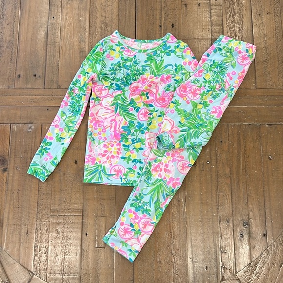 Lilly Pulitzer Sammy fruit and flower pajamas - Picture 1 of 8